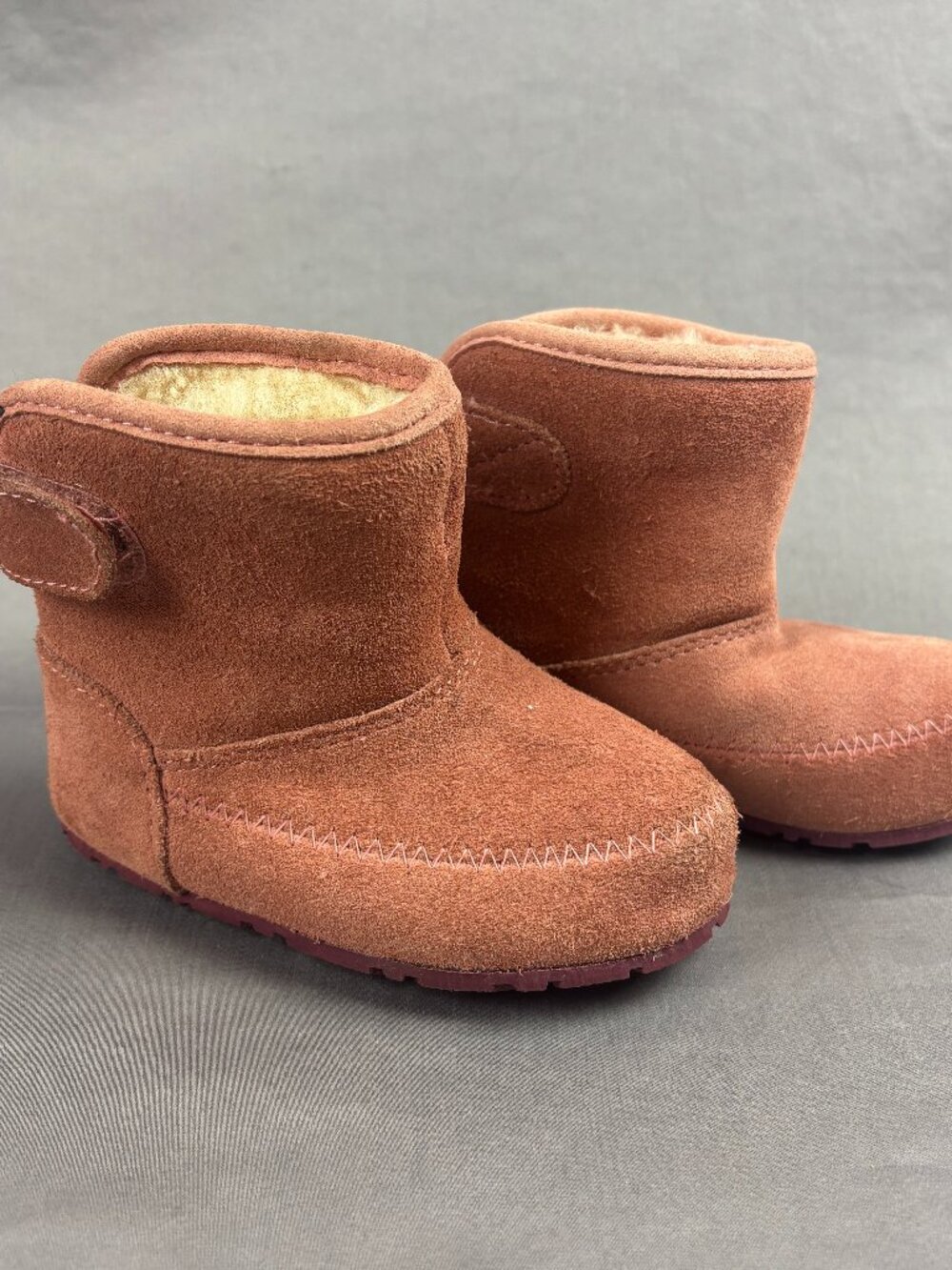 L.L. Bean Toddler SZ 5 Kids' Wicked Cozy Boots Pink Suede Leather Slide On